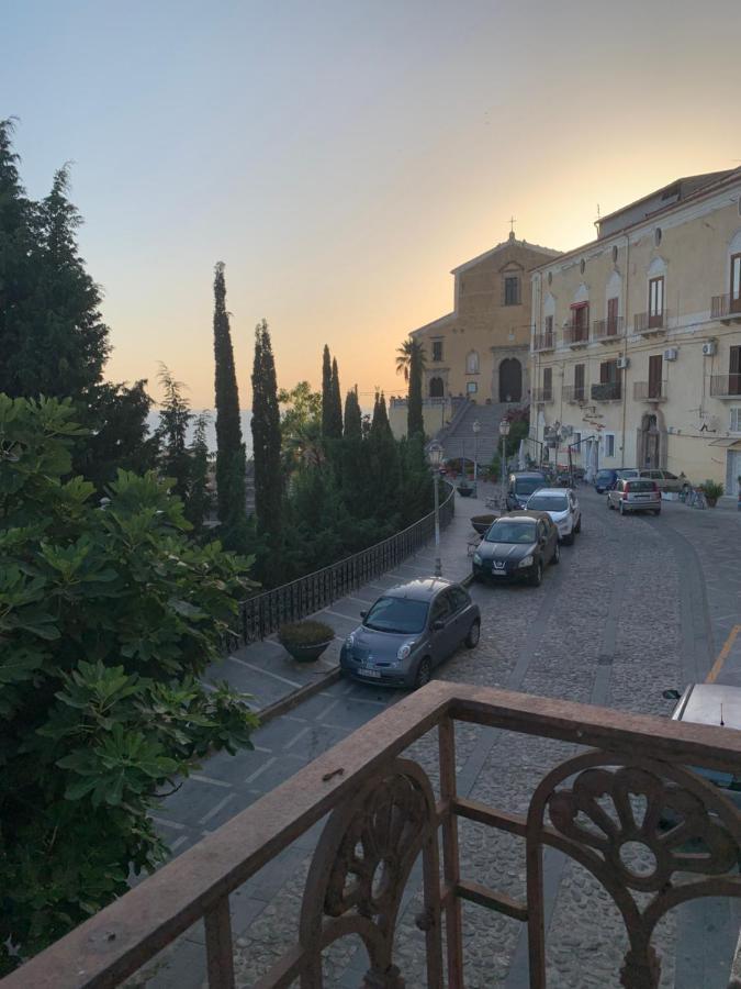 Palazzo Carratelli Lejlighed Amantea Eksteriør billede